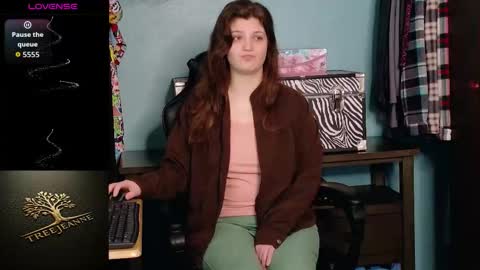 TreeJeanne online show from February 11, 2026, 7:08 pm