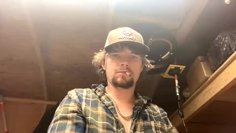 treeman817 online show from April 7, 2026, 4:40 pm