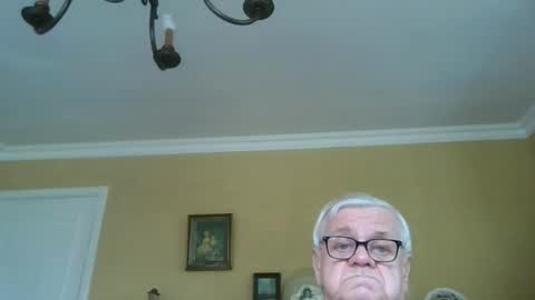 trekbeestje online show from April 3, 2026, 8:12 am