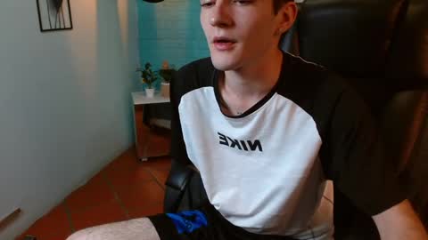 trevor_mob online show from May 14, 2026, 4:19 am
