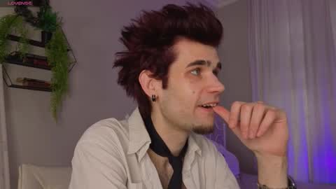 Snapshot of trevor_thomson chatting on February 16, 2026, 10:22 am Trevor online show from February 16, 2026, 10:22 am