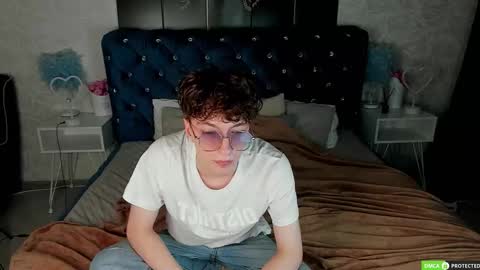 TrevorBenson online show from September 15, 2025, 6:08 pm