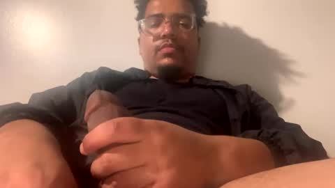 trey0977 online show from March 1, 2025, 12:12 pm