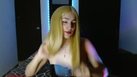 Snapshot of triana_damelio chatting on February 22, 2025, 4:09 pm triana_damelio online show from February 22, 2025, 4:09 pm