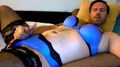 Snapshot of triciawu22 chatting on September 15, 2025, 3:06 am triciawu22 online show from September 15, 2025, 3:06 am