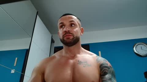 Snapshot of tridentmuscles chatting on January 21, 2025, 10:19 pm tridentmuscles online show from January 21, 2025, 10:19 pm