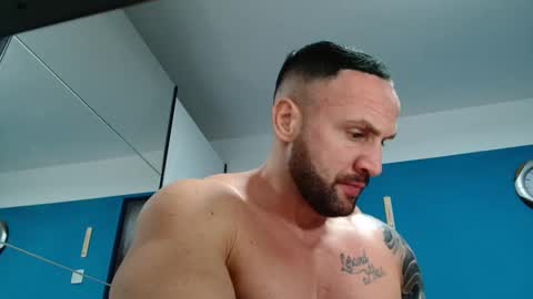 Snapshot of tridentmuscles chatting on January 22, 2025, 10:26 pm tridentmuscles online show from January 22, 2025, 10:26 pm