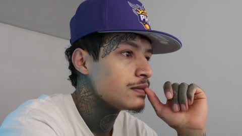 - trieone online show from December 18, 2024, 3:00 pm