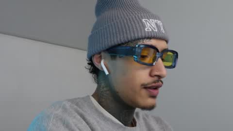 - trieone online show from January 29, 2025, 7:00 pm