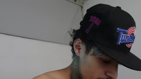 - trieone online show from February 10, 2025, 4:19 am