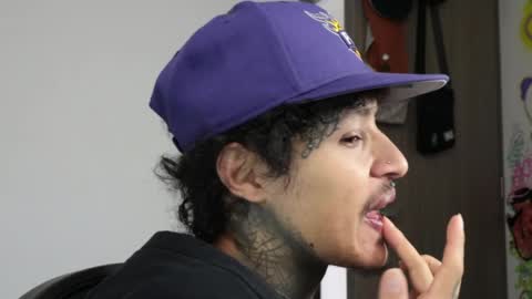 - trieone online show from March 30, 2026, 2:07 pm