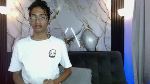 Johan online show from April 11, 2026, 1:54 am