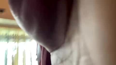 Snapshot of trillahung chatting on December 18, 2024, 5:10 pm WapBopper online show from December 18, 2024, 5:10 pm