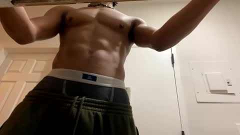 Snapshot of trillahung chatting on January 26, 2025, 12:16 am WapBopper online show from January 26, 2025, 12:16 am