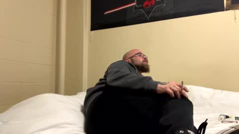 triller402 online show from January 22, 2025, 7:35 am