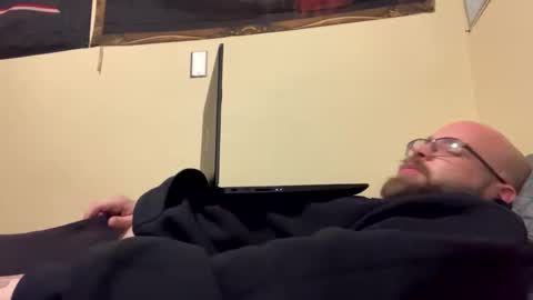 triller402 online show from January 11, 2026, 9:03 am