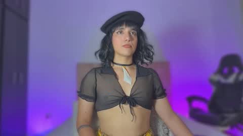 Snapshot of trinydoll chatting on April 10, 2026, 1:05 pm Triny online show from April 10, 2026, 1:05 pm