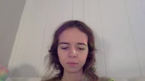 trippybb222 online show from December 22, 2025, 3:09 pm