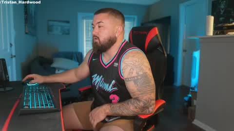 tristanhardwood online show from March 9, 2025, 10:41 pm