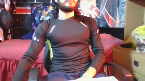 Andrew online show from October 6, 2025, 6:38 pm