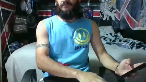 Andrew online show from April 12, 2026, 11:43 pm