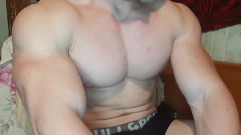 Snapshot of troncq chatting on February 2, 2025, 3:17 pm Troncq online show from February 2, 2025, 3:17 pm