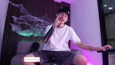 Troy online show from October 29, 2025, 7:15 pm