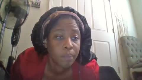 Snapshot of trublu2018 chatting on November 16, 2025, 8:58 pm trublu2018 online show from November 16, 2025, 8:58 pm