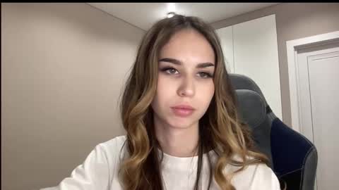 tryme_muse online show from December 13, 2025, 7:53 pm