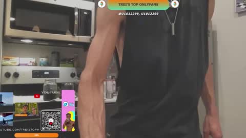 Snapshot of trystoph chatting on October 13, 2025, 10:26 am Treistoph online show from October 13, 2025, 10:26 am