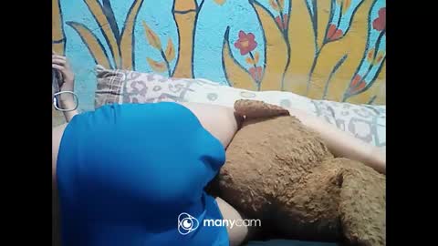 Snapshot of ts_cuumlover chatting on December 18, 2024, 11:45 am ts_cuumlover online show from December 18, 2024, 11:45 am