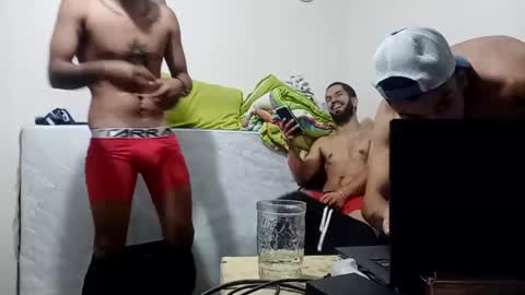 Snapshot of ts_herrera chatting on January 30, 2025, 9:36 pm ts_herrera online show from January 30, 2025, 9:36 pm