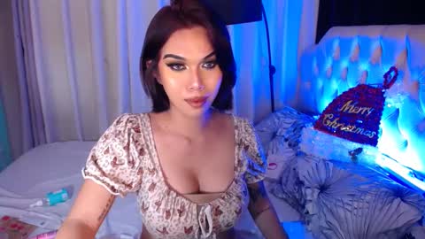 Snapshot of ts_tatiana chatting on December 24, 2024, 12:11 am billie online show from December 24, 2024, 12:11 am