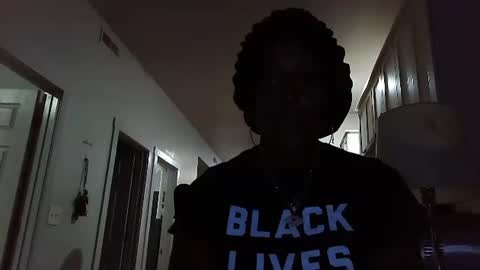 Snapshot of tsamberwhite007 chatting on October 9, 2025, 3:59 am Amber White online show from October 9, 2025, 3:59 am