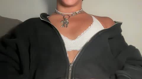 tsj777 online show from November 11, 2025, 2:55 am