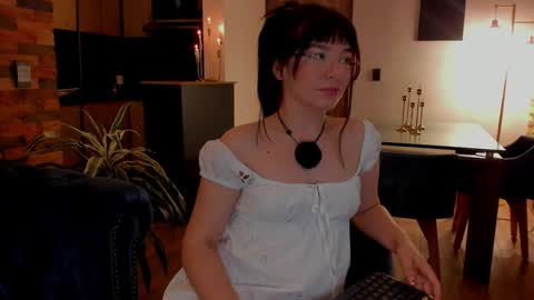 Tsuky online show from April 1, 2026, 1:17 am