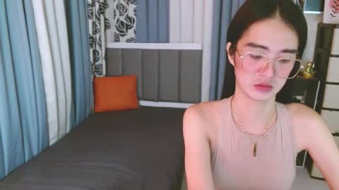 Aska Arai online show from March 10, 2025, 7:07 pm