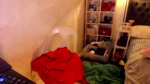 Frankie online show from February 9, 2025, 4:46 am