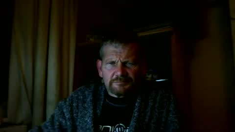 Snapshot of ttb2769 chatting on December 5, 2024, 6:32 am ttb2769 online show from December 5, 2024, 6:32 am