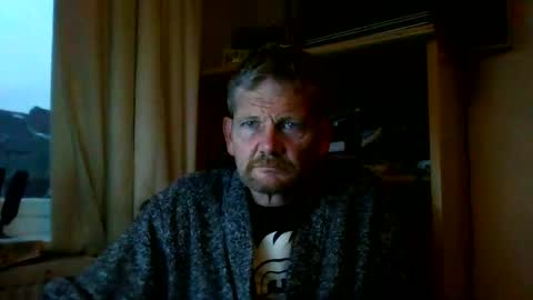 Snapshot of ttb2769 chatting on December 11, 2024, 8:04 am ttb2769 online show from December 11, 2024, 8:04 am
