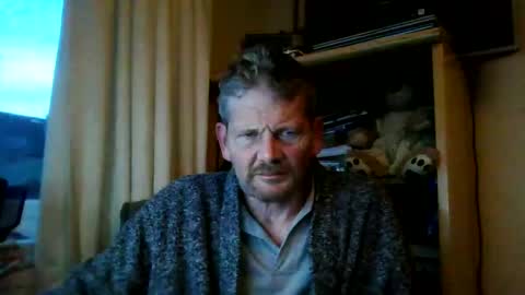 Snapshot of ttb2769 chatting on December 15, 2024, 8:08 am ttb2769 online show from December 15, 2024, 8:08 am