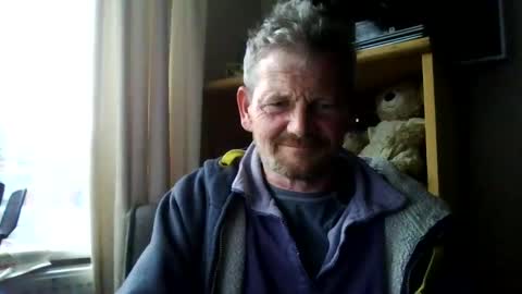 Snapshot of ttb2769 chatting on December 18, 2024, 1:23 pm ttb2769 online show from December 18, 2024, 1:23 pm