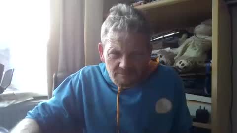 Snapshot of ttb2769 chatting on December 24, 2024, 2:54 pm ttb2769 online show from December 24, 2024, 2:54 pm