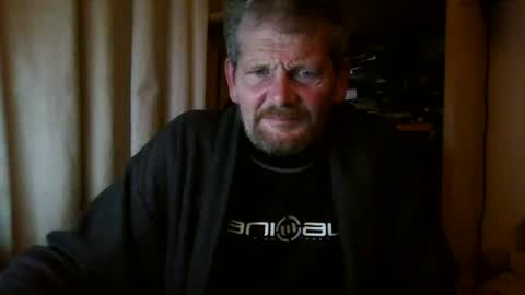 Snapshot of ttb2769 chatting on January 9, 2025, 7:10 am ttb2769 online show from January 9, 2025, 7:10 am