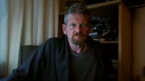Snapshot of ttb2769 chatting on March 5, 2025, 6:44 am ttb2769 online show from March 5, 2025, 6:44 am