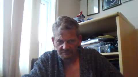 Snapshot of ttb2769 chatting on September 10, 2025, 5:51 am ttb2769 online show from September 10, 2025, 5:51 am