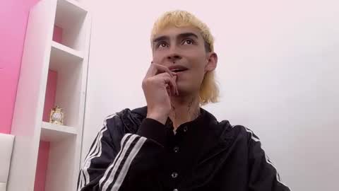 ttimy online show from April 7, 2026, 8:31 pm