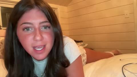 ttmarieee online show from November 6, 2025, 12:11 am