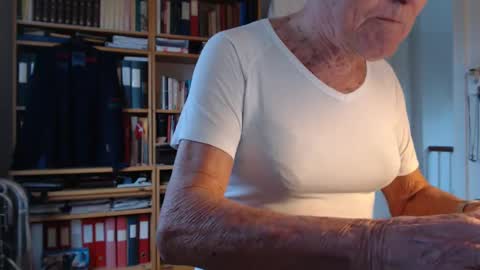 FINN but call me NANNA online show from January 9, 2025, 11:03 am