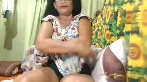 Snapshot of tuchmegently chatting on July 16, 2026, 11:00 pm Mae online show from July 16, 2026, 11:00 pm